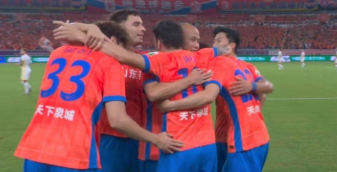 九游官方网站-风云突变北京国安国际比赛日状态回暖,中超版图或变,话题不断,赛程密集仍需轮换的简单介绍-九游官方网站